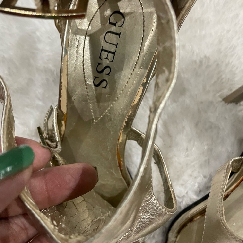 GUESS Sandals - Picture 3 of 3